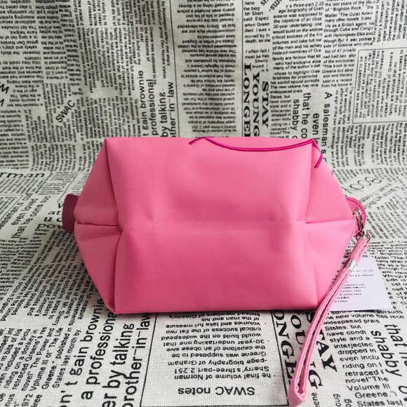 Hello Kitty MAKEUP BAG - Picture 6 of 7